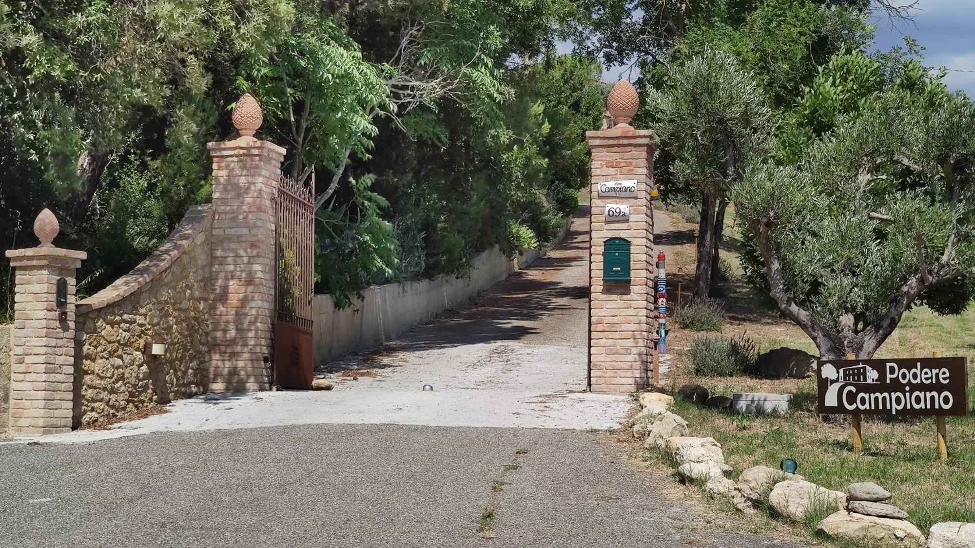 Podere Campiano Volterra Buitenkant foto